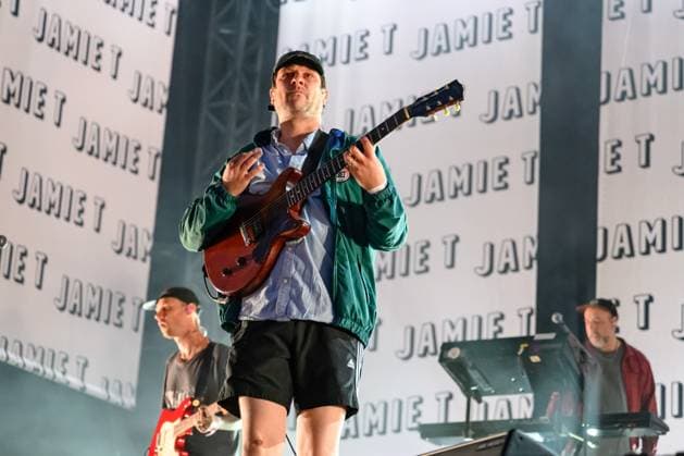 Jamie T at Truck Festival - Friday 26th July 2024 Jamie T at Truck Festival - Friday 26th July 2024 Truck Festival 2023 will take place in the idyllic Oxfordshire countryside from 26 to 28 July 2024. Often described as the Godfather of the small music festivals, the Truck Festival has been featuring some of the biggest and best emerging artists since 1998. The festival takes place at Hill Farm, Steventon, Oxfordshire, OX13 6AB. Photography by Hannah Meadows for RETNA, Credit:Hannah Meadows Photography Avalon  Copyright: xHannahxMeadowsxPhotographyx xAvalonx 0892984345