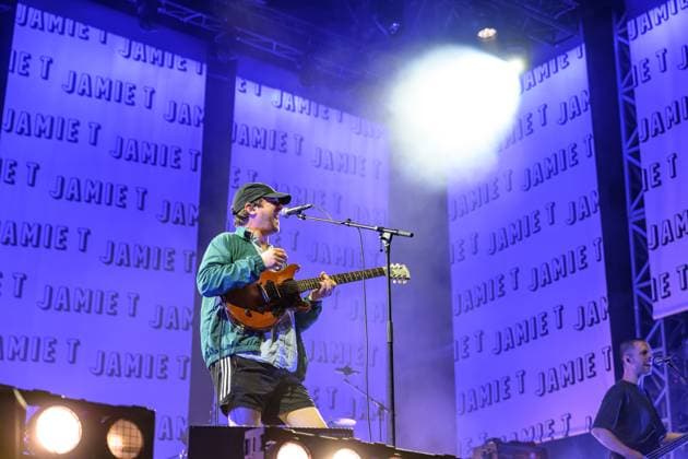 Jamie T at Truck Festival - Friday 26th July 2024 Jamie T at Truck Festival - Friday 26th July 2024 Truck Festival 2023 will take place in the idyllic Oxfordshire countryside from 26 to 28 July 2024. Often described as the Godfather of the small music festivals, the Truck Festival has been featuring some of the biggest and best emerging artists since 1998. The festival takes place at Hill Farm, Steventon, Oxfordshire, OX13 6AB. Photography by Hannah Meadows for RETNA, Credit:Hannah Meadows Photography Avalon  Copyright: xHannahxMeadowsxPhotographyx xAvalonx 0892984648