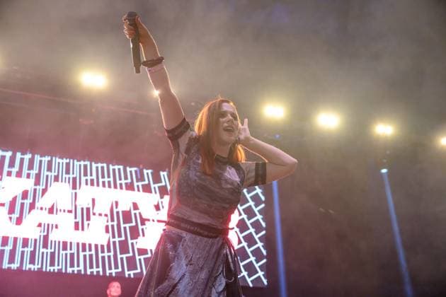 Katy B at Truck Festival - Friday 26th July 2024 Katy B at Truck Festival - Friday 26th July 2024 Truck Festival 2023 will take place in the idyllic Oxfordshire countryside from 26 to 28 July 2024. Often described as the Godfather of the small music festivals, the Truck Festival has been featuring some of the biggest and best emerging artists since 1998. The festival takes place at Hill Farm, Steventon, Oxfordshire, OX13 6AB. Photography by Hannah Meadows for RETNA, Credit:Hannah Meadows Photography Avalon  Copyright: xHannahxMeadowsxPhotographyx xAvalonx 0892984750