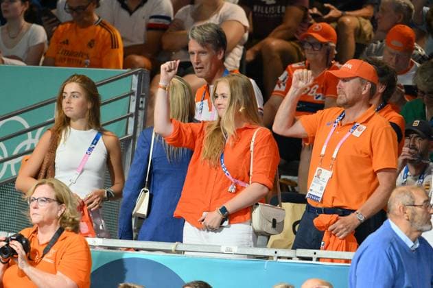 Paris 2024 - Handball - Dutch Royals In The Stands (L to R) Princess Alexia of the Netherlands, Queen Maxima of the Netherlands, Princess Catharina-Amalia of the Netherlands and King Willem-Alexander of the Netherlands at the handball match between Netherlands and Spain on Day 4 of the Paris 2024 Summer Olympic Games at South Paris Arena on July 30, 2024 in Paris, France. Photo by Robin Utrecht ABACAPRESS.COM Paris France  Copyright: xZabulonxLaurent ABACAx
