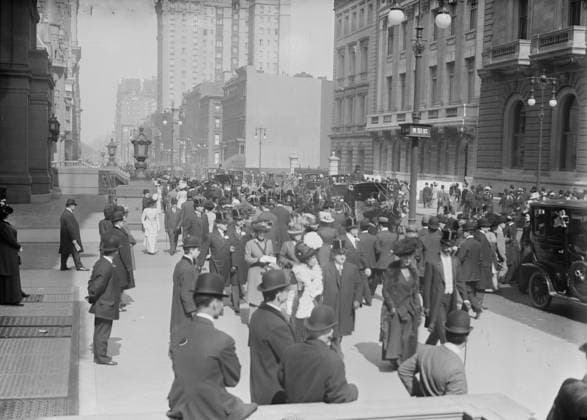 RECORD DATE NOT STATED Easter Parade, Fifth Ave., New York, 1910. Copyright:xHeritagexArt HeritagexImagesxBainxNewsxServicex IMAGO, ! ACHTUNG: AUFNAHMEDATUM GESCHÄTZT!  Copyright:HeritagexArt HeritagexImagesxBainxNewsxServicex IMAGO