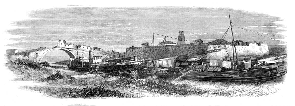 RECORD DATE NOT STATED The Taeping Rebellion in China: fortified bridge, Soo-Chow, 1864. Engraving from a photograph, ...illustrative of the capture of the Chinese town of Soo-Chow by the Imperialist troops, under Major Gordon; and the subsequent destruction of the Taeping or rebel leaders...Between Quinsan and Soo-Chow there is a water communication by a creek which joins the Grand Canal, and several other creeks enter into it; but the Taepings had thrown dams across the creeks, and erected mud forts and stockades upon the bank at frequent intervals, and also fortified the bridges, so that the Imperialists had to go through much labour and some fighting as they advanced . From Illustrated London News, 1864. Copyright:xThexPrintxCollector HeritagexImagesxUnknown  Copyright:ThexPrintxCollector HeritagexImagesxUnknownx IMAGO