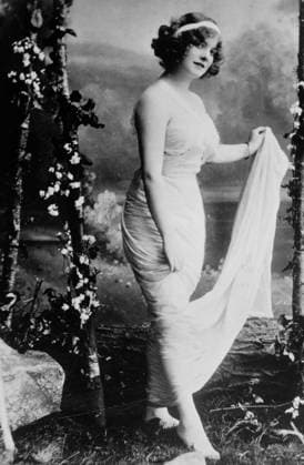RECORD DATE NOT STATED Pearl Aufrere, between c1910 and c1915. Shows actress Pearl Aufrere. Copyright:xHeritagexArt HeritagexImagesxBainxNewsxServicex IMAGO, ! ACHTUNG: AUFNAHMEDATUM GESCHÄTZT!  Copyright:HeritagexArt HeritagexImagesxBainxNewsxServicex IMAGO