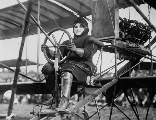 RECORD DATE NOT STATED Blanche Scott, between c1910 and c1915. Shows American aviator Blanche Stuart Scott (1885-1970). Copyright:xHeritagexArt HeritagexImagesxBainxNewsxServicex IMAGO, ! ACHTUNG: AUFNAHMEDATUM GESCHÄTZT!  Copyright:HeritagexArt HeritagexImagesxBainxNewsxServicex IMAGO