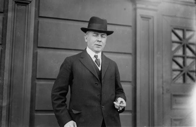 RECORD DATE NOT STATED W.F. Baker, between c1910 and c1915. Copyright:xHeritagexArt HeritagexImagesxBainxNewsxServicex IMAGO, ! ACHTUNG: AUFNAHMEDATUM GESCHÄTZT!  Copyright:HeritagexArt HeritagexImagesxBainxNewsxServicex IMAGO