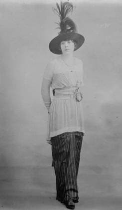 RECORD DATE NOT STATED Mrs. H. Lyndhurst Bruce, between c1910 and c1920. Copyright:xHeritagexArt HeritagexImagesxBainxNewsxServicex IMAGO, ! ACHTUNG: AUFNAHMEDATUM GESCHÄTZT!  Copyright:HeritagexArt HeritagexImagesxBainxNewsxServicex IMAGO