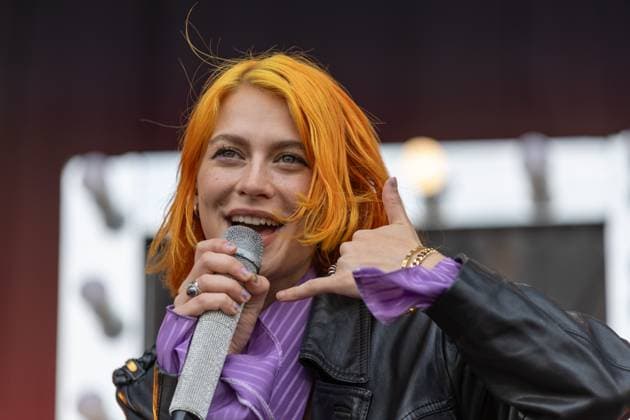 Entertainment Bilder des Tages Die deutsche Sängerin ALLI NEUMANN beim Live Auftritt auf der Hautpbühne - Das Green Juice Festival in Bonn Vilich feiert mit insgesamt 12.000 Besuchern die 15. Auflage. Eine Veranstaltung der fünfdrei eventagentur GmbH 03.08.2024 Bonn Vilich Nordrhein-Westfalen Deutschland *** German singer ALLI NEUMANN performing live on the main stage The Green Juice Festival in Bonn Vilich celebrates its 15th edition with a total of 12,000 visitors An event organized by fünfdrei eventagentur GmbH 03 08 2024 Bonn Vilich North Rhine-Westphalia Germany Copyright: xBonn.digitalx xMarcxJohnx