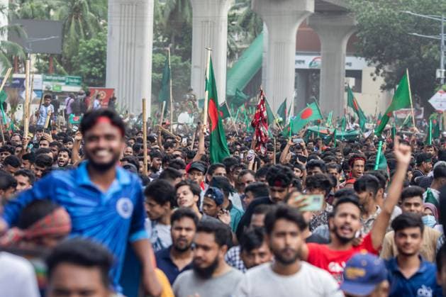 August 5, 2024, Dhaka, Bangladesh: Anti-government protestors participate in the celebrations. Thousands of people are celebrating the resignation of Bangladeshi Prime Minister Sheikh Hasina..Protests in Bangladesh that began as student-led demonstrations against government hiring rules in July culminated on August 5, in the prime minister fleeing and the military announcing it would form an interim government. Dhaka Bangladesh - ZUMAs197 20240805_aaa_s197_079 Copyright: xSazzadxHossainx