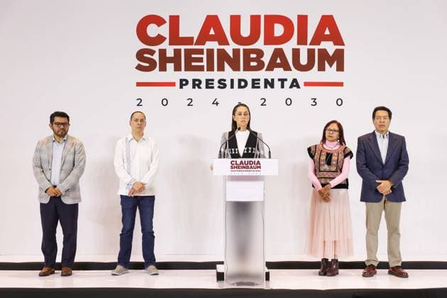 Claudia Sheinbaum Press Conference Claudia Sheinbaum Pardo, Mexico s elected candidate, (C) speaking during a press conference accompanied by (L-R) Carlos Augusto Morales, JosÃ Merino, Leticia Ramirez Amaya, Mario Delgado after a meeting with Governors of the Northeast Region. on August 5, 2024 in Mexico City, Mexico. Mexico City CDMX Mexico Copyright: xIanxRoblesx