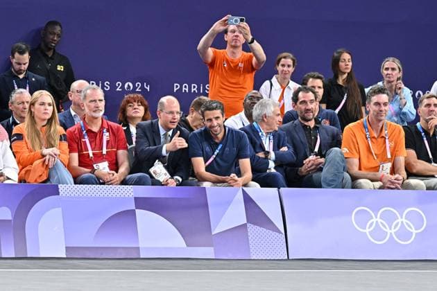 Paris 2024 - Royals Attend Basketball 3x3 Final - Pierre King Felipe VI of Spain and Princess Catharina-Amalia Beatrix of the Netherlands during Men s Gold Medal Game of the 3x3 Basketball between France and Netherlands on La Concorde 1 during the Paris 2024 Olympics Games on August 5, 2024 in Paris, France. Photo by Laurent Zabulon ABACAPRESS.COM Paris France  Copyright: xZabulonxLaurent ABACAx
