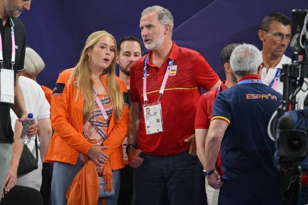 Paris 2024 - Royals Attend Basketball 3x3 Final - Pierre King Felipe VI of Spain and Princess Catharina-Amalia Beatrix of the Netherlands during Men s Gold Medal Game of the 3x3 Basketball between France and Netherlands on La Concorde 1 during the Paris 2024 Olympics Games on August 5, 2024 in Paris, France. Photo by Laurent Zabulon ABACAPRESS.COM Paris France  Copyright: xZabulonxLaurent ABACAx