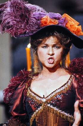 Schauspielerin Cornelia Froboess, in einer Theaterinszenierung, circa 1984. Copyright: HartwigxValdmanis Nur redaktionelle Nutzung. Editorial usage only. VAL_7205003349