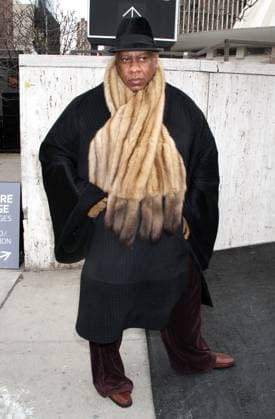 Andre Leon Talley sighting at New York Fashion Week - 14 February 2011 FAM40595 Copyright: x FAMOUSx 19933301