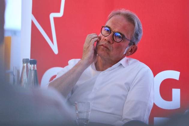 Altenburg, Thüringen, Deutschland, 06.08.2024: Auftakt von SPD-Veranstaltungsreihe Wir müssen reden : Georg Maier, Innenminister von Thüringen und SPD-Landeschef bei einer Veranstaltung mit dem Generalsekretär (nicht im Bild) *** Altenburg, Thuringia, Germany, 06 08 2024 Kick-off of SPD event series We need to talk Georg Maier, Minister of the Interior of Thuringia and SPD state leader at an event with the Secretary General not pictured Copyright: xdtsxNachrichtenagenturx dts_44272