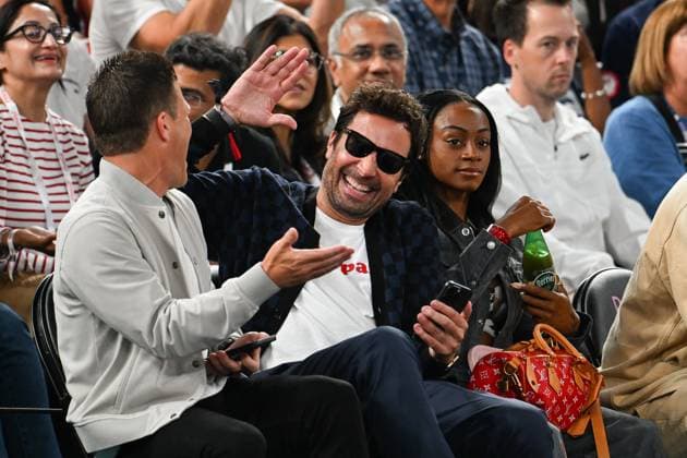 Paris 2024 - Jimmy Fallon At France v USA Basketball Final attends the Men s Basketball Final Gold Medal game between Team France and Team United States on day fifteen of the Paris 2024 Summer Olympic Games at Bercy Arena on August 10, 2024 in Paris, France. Photo by Laurent Zabulon ABACAPRESS.COM Paris France  Copyright: xZabulonxLaurent ABACAx