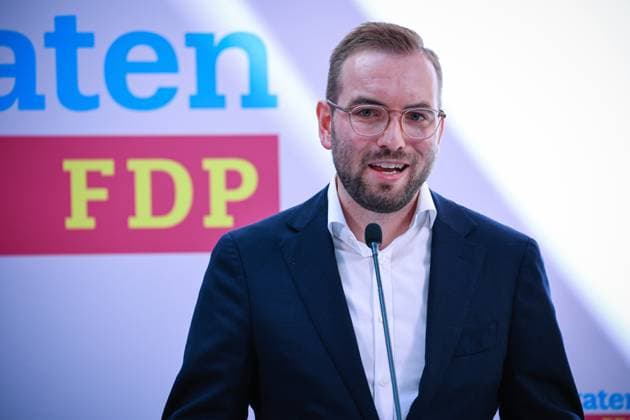 Zyon Braun, Pressekonferenz mit dem FDP-Generalsekretär Bijan Djir-Sarai MdB und dem FDP-Präsidiumsmitglied und Spitzenkandidaten zur Landtagswahl in Brandenburg Zyon Braun, 12.8.2024, Hans-Dietrich-Genscher-Haus, Berlin, Deutschland *** Zyon Braun, Press conference with the FDP Secretary General Bijan Djir Sarai MdB and the FDP Presidium member and top candidate for the state election in Brandenburg Zyon Braun, 12 8 2024, Hans Dietrich Genscher Haus, Berlin, Germany kreativmedia-fdp-015