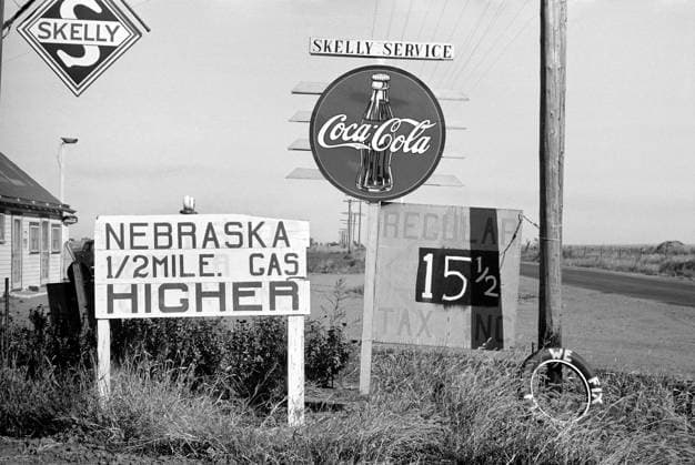 1 2 Mile from Nebraska State Line, John Vachon for Farm Security Administration, October 1938  Copyright: xCircaxImagesx ghi-circa04619