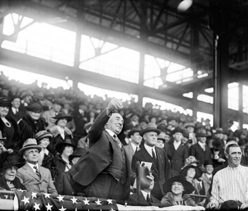 U.S. President Warren Harding throwing out First Baseball of Season, Griffith Stadium, Washington DC, USA, National Photo Company, April 1923  Copyright: xCircaxImagesx ghi-circa02368