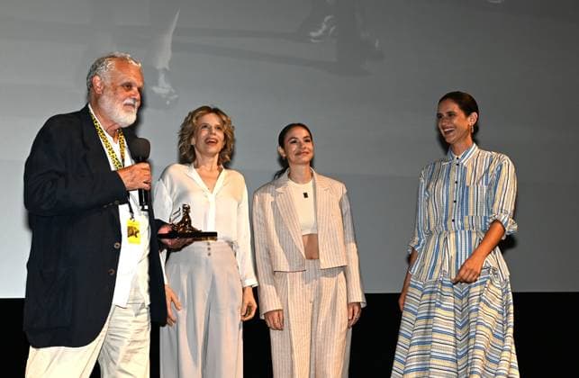 Locarno,Switzerland Locarno Film Festival 2024 La vita Accanto film by Marco Tullio Giordana receives Pardo Speciale in homage to his career with the cast Sonia Bergamasco, Paolo Pierobon, Valentina Bellè, Beatrice Barison In the photo:Marco Tullio Giordana Pardo Speciale alla carriera and Sonia Bergamasco, Valentina Bellè,Beatrice Barison  Copyright: xNickxZonnax xipa-agency.netx xNickxZonnax IPA_Agency_IPA48788467