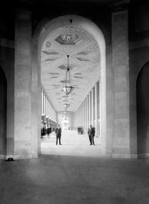 Main Corridor, General Post Office Building, New York City, New York, USA, Bain News Service, 1915  Copyright: xCircaxImagesx ghi-circa02838
