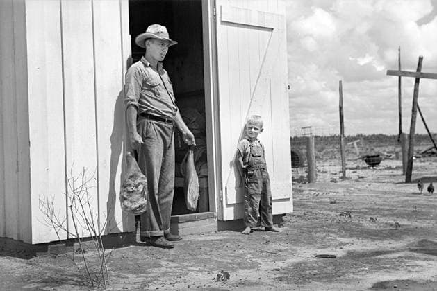 Mr. Foster with Home-Cured Meat, Irwinville Farms Project, Irwinville, Georgia, USA, John Vachon for Farm Security Administration, May 1938  Copyright: xCircaxImagesx ghi-circa04609