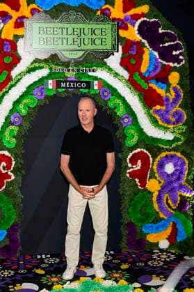 August 13, 2024, Mexico City, Ciudad de Mexico, Mexico: American actor Michael Keaton Posing for photos during the Beetlejuice Beetlejuice film Photocall at Mexico City Four Season Hotel. August 13, 2024 in Mexico City, Mexico. Mexico City Mexico - ZUMAe321 20240813_zea_e321_023 Copyright: xCarlosxTischler xEyepixxGroupx