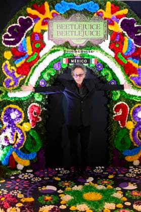 August 13, 2024, Mexico City, Ciudad de Mexico, Mexico: Director Tim Burton Posing for photos during the Beetlejuice Beetlejuice film Photocall at Mexico City Four Season Hotel. August 13, 2024 in Mexico City, Mexico. Mexico City Mexico - ZUMAe321 20240813_zea_e321_118 Copyright: xCarlosxTischler xEyepixxGroupx