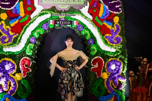 Beetlejuice Beetlejuice Photocall - Mexico City American actress Jenna Ortega Posing for photos during the Beetlejuice Beetlejuice film Photocall at Mexico City Four Season Hotel. Mexico City, Mexico, August 13, 2024. Photo by Carlos Tischler Eyepix Group ABACAPRESS.COM Mexico City Mexico  Copyright: xTischlerxCarlos Eyepix ABACAx