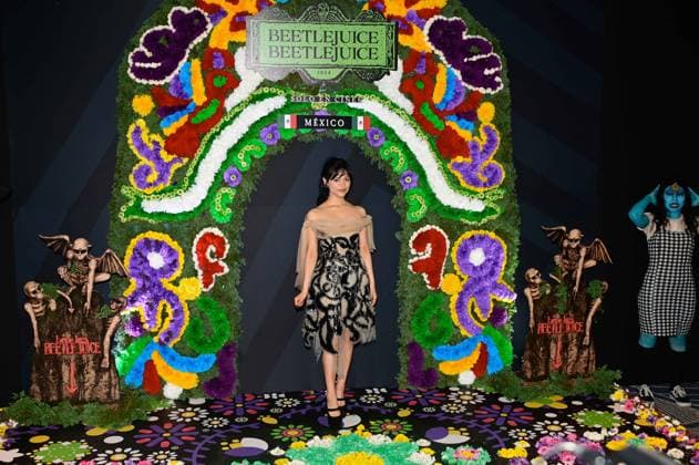 Beetlejuice Beetlejuice Mexico City Premiere American actress Jenna Ortega Posing for photos during the Beetlejuice Beetlejuice film Photocall at Mexico City Four Season Hotel. August 13, 2024 in Mexico City, Mexico. Mexico City CDMX Mexico Copyright: xCarlosxTischlerx