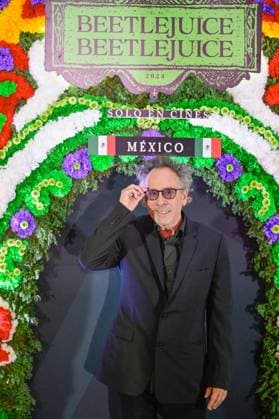 Beetlejuice Beetlejuice Mexico City Premiere Director Tim Burton Posing for photos during the Beetlejuice Beetlejuice film Photocall at Mexico City Four Season Hotel. August 13, 2024 in Mexico City, Mexico. Mexico City CDMX Mexico Copyright: xCarlosxTischlerx