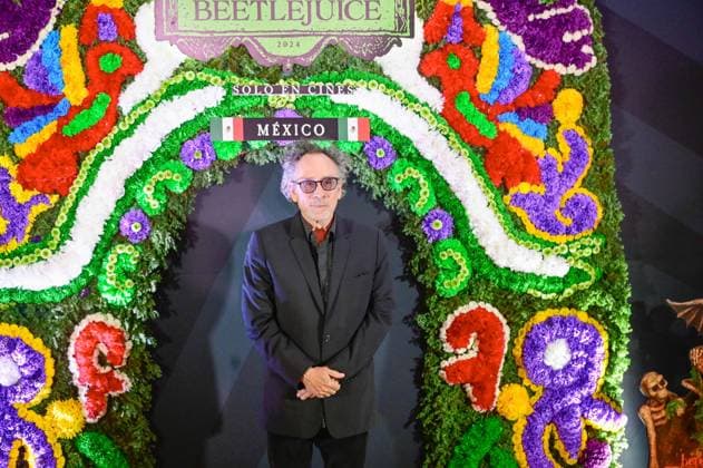 Beetlejuice Beetlejuice Mexico City Premiere Director Tim Burton Posing for photos during the Beetlejuice Beetlejuice film Photocall at Mexico City Four Season Hotel. August 13, 2024 in Mexico City, Mexico. Mexico City CDMX Mexico Copyright: xCarlosxTischlerx