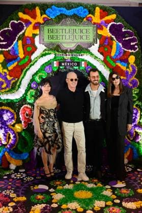 Beetlejuice Beetlejuice Mexico City Premiere (L-R) Jenna Ortega, Michael Keaton, Justin Theroux and Monica Bellucci Posing for photos during the Beetlejuice Beetlejuice film Photocall at Mexico City Four Season Hotel. August 13, 2024 in Mexico City, Mexico. Mexico City CDMX Mexico Copyright: xCarlosxTischlerx