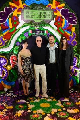 Beetlejuice Beetlejuice Mexico City Premiere (L-R) Jenna Ortega, Michael Keaton, Justin Theroux and Monica Bellucci Posing for photos during the Beetlejuice Beetlejuice film Photocall at Mexico City Four Season Hotel. August 13, 2024 in Mexico City, Mexico. Mexico City CDMX Mexico Copyright: xCarlosxTischlerx
