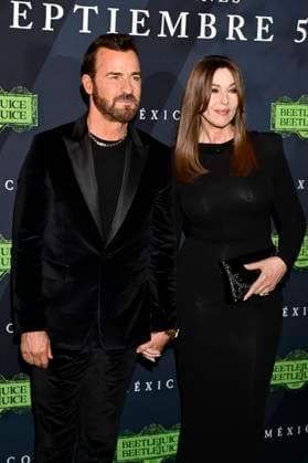 August 14, 2024, Mexico City, Ciudad de Mexico, Mexico: American actor Justin Theroux and Italian actress Monica Bellucci attend the black carpet of Beetlejuice Beetlejuice Fan Event at Cinepolis Toreo Parque Central. on August 14, 2024 in Mexico City, Mexico. Mexico City Mexico - ZUMAe321 20240814_zea_e321_055 Copyright: xCarlosxTischler xEyepixxGroupx