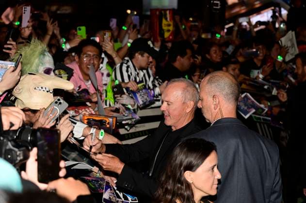 August 14, 2024, Mexico City, Ciudad de Mexico, Mexico: American actor Michael Keaton attends the black carpet of Beetlejuice Beetlejuice Fan Event at Cinepolis Toreo Parque Central. on August 14, 2024 in Mexico City, Mexico. Mexico City Mexico - ZUMAe321 20240814_zea_e321_058 Copyright: xCarlosxTischler xEyepixxGroupx