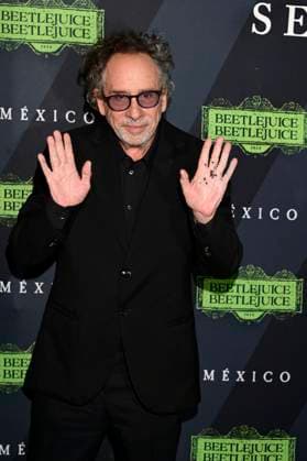 August 14, 2024, Mexico City, Ciudad de Mexico, Mexico: American Director Tim Burton attends the black carpet of Beetlejuice Beetlejuice Fan Event at Cinepolis Toreo Parque Central. on August 14, 2024 in Mexico City, Mexico. Mexico City Mexico - ZUMAe321 20240814_zea_e321_097 Copyright: xCarlosxTischler xEyepixxGroupx