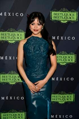 August 14, 2024, Mexico City, Ciudad de Mexico, Mexico: American actress Jenna Ortega attends the black carpet of Beetlejuice Beetlejuice Fan Event at Cinepolis Toreo Parque Central. on August 14, 2024 in Mexico City, Mexico. Mexico City Mexico - ZUMAe321 20240814_zea_e321_107 Copyright: xCarlosxTischler xEyepixxGroupx