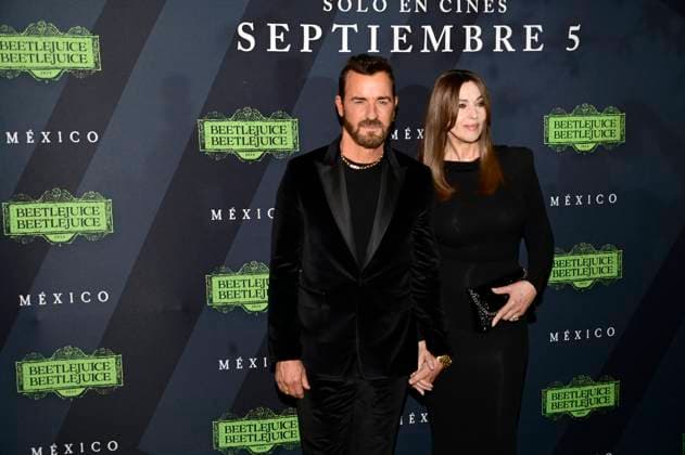 August 14, 2024, Mexico City, Ciudad de Mexico, Mexico: American actor Justin Theroux and Italian actress Monica Bellucci attend the black carpet of Beetlejuice Beetlejuice Fan Event at Cinepolis Toreo Parque Central. on August 14, 2024 in Mexico City, Mexico. Mexico City Mexico - ZUMAe321 20240814_zea_e321_130 Copyright: xCarlosxTischler xEyepixxGroupx
