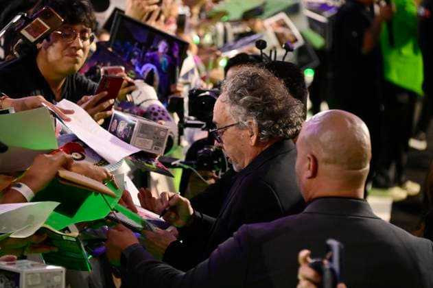 August 14, 2024, Mexico City, Ciudad de Mexico, Mexico: American Director Tim Burton attends the black carpet of Beetlejuice Beetlejuice Fan Event at Cinepolis Toreo Parque Central. on August 14, 2024 in Mexico City, Mexico. Mexico City Mexico - ZUMAe321 20240814_zea_e321_144 Copyright: xCarlosxTischler xEyepixxGroupx