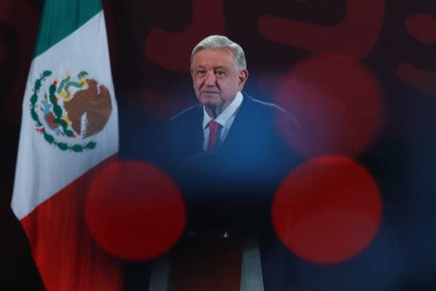 Mexiko, Präsident Andres Manuel Lopez Obrador Pressekonferenz in Mexiko-Stadt Mexican President Lopez Obrador Briefing Mexican President AndrÃ s Manuel Lopez Obrador speaking about the resources to be given to those who participated in the Paris 2024 Olympic Games, during the briefing conference in front of reporters at the National Palace. on August 15, 2024 in Mexico City, Mexico. (Photo by Carlos Santiago Eyepix Group) Copyright: xCarlosxSantiago xEyepixxGroupx CS_15082024_127596