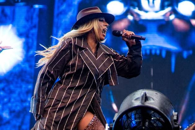 August 11, 2024, San Francisco, Ca, USA: Victoria Mono t performs at the Outside Lands 2024 Music and Arts Festival held in Golden Gate Park on August 11, 2024 in San Francisco, California. San Francisco USA - ZUMAs181 20240811_zea_s181_224 Copyright: xAnniexLesserx