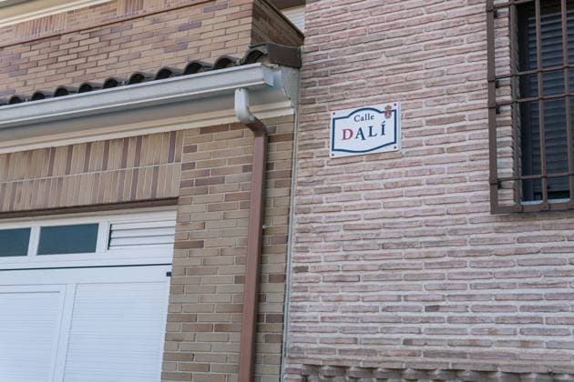 A 20-year-old man was arrested as the alleged perpetrator of the murder of the 11-year-old boy in Mocejón Toledo Facade of the house where the alleged murderer was arrested, on 19 August 2024, in Mocejón, Toledo, Castilla La Mancha Spain A 20-year-old man was arrested on Monday, August 19, 2024 in Mocejón, Toledo, Castilla La Mancha Spain, 19 August, for an alleged murder after killing an 11 year old boy in the town of Mocejon, Toledo on Sunday, August 18 19 AUGUST 2024 Mocejon, Toledo, Castilla La Mancha Mocejon, Toledo, Castilla La Mancha Spain Copyright: xJuanxMorenox 6163929
