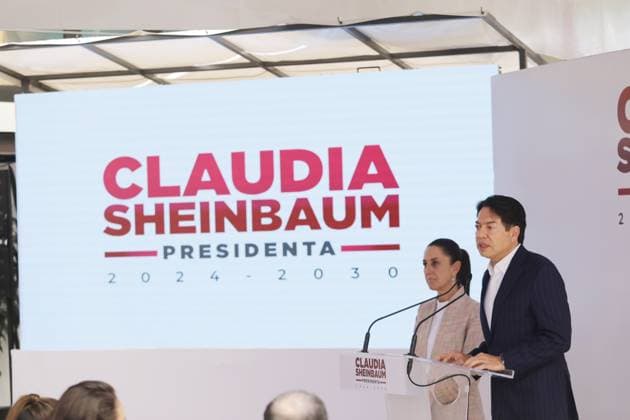 Mario Delgado speaking during a briefing conference accompanied by Incoming President of Mexico, Claudia Sheinbaum Pardo after he announced as the election process of the new president of Morena, prior to the change of sexennium. Mexico City Mexico - ZUMAe321 20240820_zia_e321_021 Copyright: xIanxRoblesx