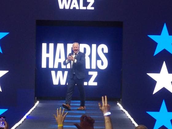 August 20, 2024, New York, New York, USA: Milwaukee Wisconsin August 20 2024 .Vice President Kamala Harris and her running mate Minnesota Governor Tim Walz hold a Campaign rally at the .Fiserv Fourrm on the second night of the Democratic National Convention in Chicago. New York U.S.A - ZUMAct2_ 20240820_faf_ct2_030 Copyright: xBrucexCotlerx