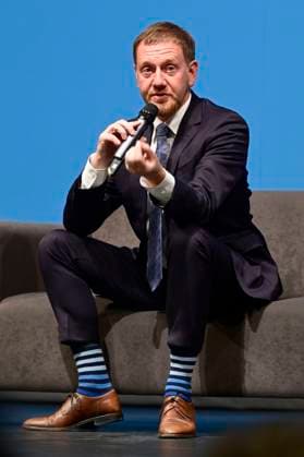 Michael Kretschmer beim Podiumsgespräch Escher trifft Kretschmer und Bosbach - Ein Gespräch zu Fragen der Zeit im Gerhart-Hauptmann-Theater. Görlitz, 21.08.2024 *** Michael Kretschmer at the panel discussion Escher meets Kretschmer and Bosbach A discussion on contemporary issues at the Gerhart Hauptmann Theater Görlitz, 21 08 2024 Foto:xM.xWehnertx xFuturexImagex escher_4818