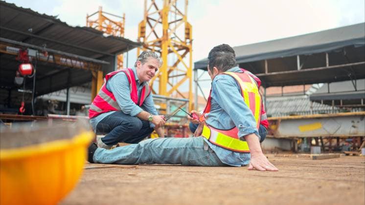 A worker on a construction site was injured when a piece of iron fell on leg A worker on a construction site was injured when a piece of iron fell on leg ,model released, Symbolfoto Copyright: xZoonar.com SunanxWongsa-ngax 22061429 ,model released, Symbolfoto ,property released