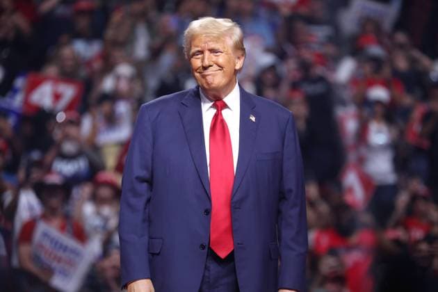 August 23, 2024, Glendale, Arizona, USA: Former President of the United States DONALD TRUMP speaks at a campaign rally in Glendale, Arizona. Glendale USA - ZUMAg247 20240823_znp_g247_010 Copyright: xGagexSkidmorex