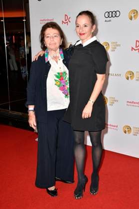 Sharon Brauner with mother Renee Brauner at the 66 award ceremony of the Ernst Lubitsch Prize 2024 at the Zoo Palast Berlin, 25 08 2024 Foto:xN.xKubelkax xFuturexImagex lubitsch_preis2024_9772