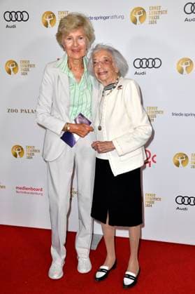 Friede Springer and Margot Friedländer at the 66 award ceremony of the Ernst Lubitsch Prize 2024 at the Zoo Palast Berlin, 25 08 2024 Foto:xN.xKubelkax xFuturexImagex lubitsch_preis2024_9911