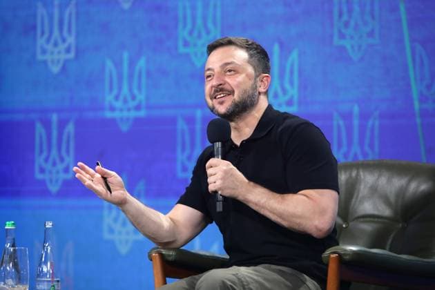News Themen der Woche KW35 News Bilder des Tages News conference of Ukrainian President Volodymyr Zelenskyy in Kyiv President of Ukraine Volodymyr Zelenskyy holds a news conference during the Ukraine 2024 Independence Forum in Kyiv, Ukraine, on August 27, 2024. NO USE RUSSIA. NO USE BELARUS. Kyiv Ukraine  Copyright: xOLEKSANDRxKLYMENKOx originalFilename: ukrinform-newsconf240827_npnot.jpg